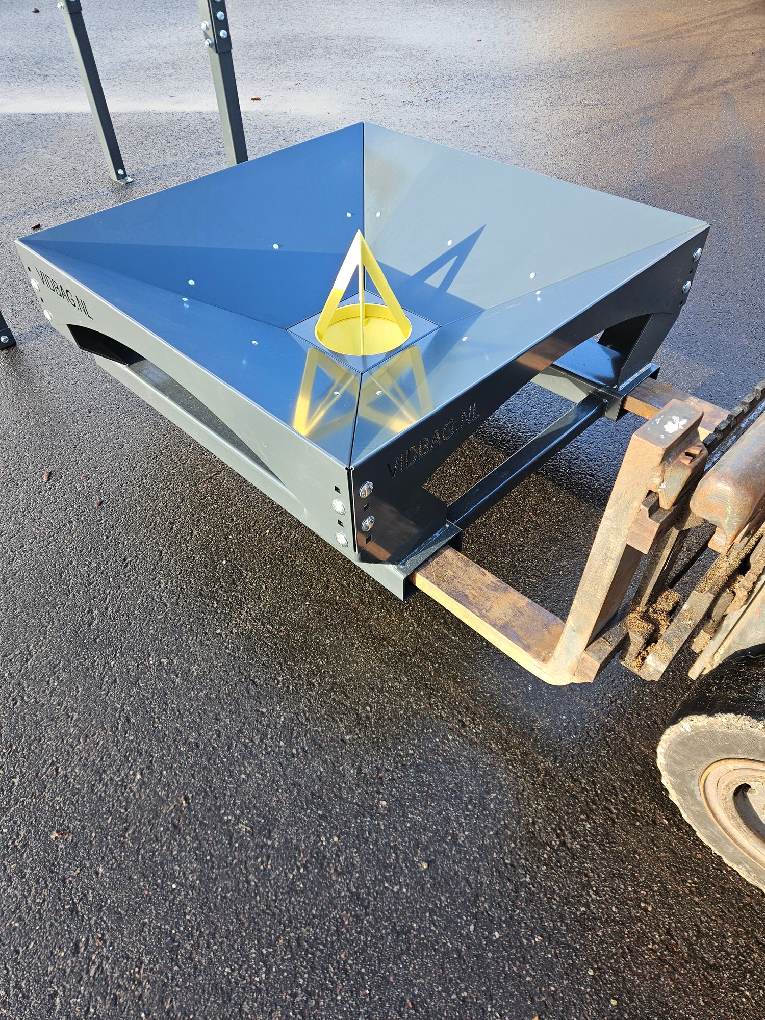 Modulo Pallet spies